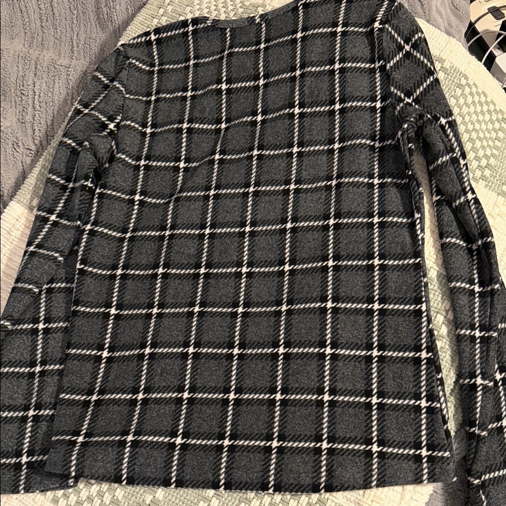 Women’s Cuddl Duds long sleeve - Picture 4 of 4